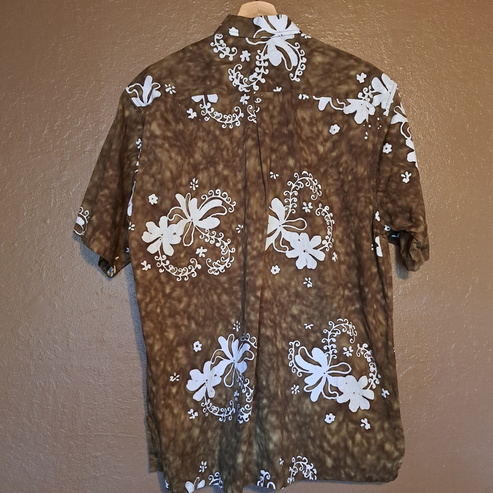 Button Front Shirt - Picture 3 of 4